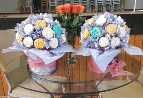 2 Cupcake Bouquets