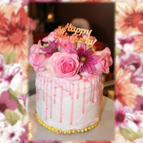 Fresh Flower Topped Cake