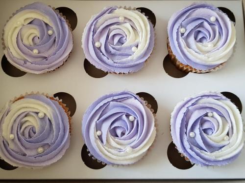 PURPLE OMBRE CUPCAKES