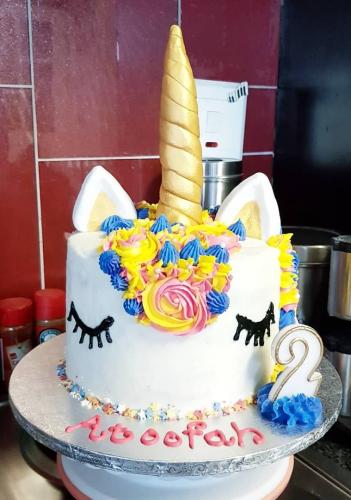 UNICORN CAKE